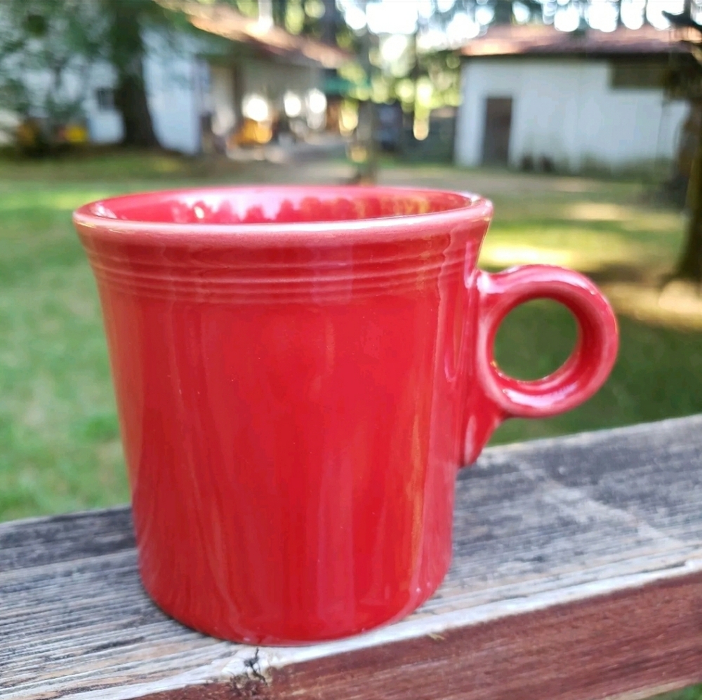 Fiesta Red Classic Coffee Mug - Made In USA [WITH SLIGHT WEAR]